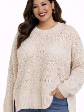 NWT - Plus Size 2X sweater. MONROE & MAIN top. Gold threading. Crocheted sweater